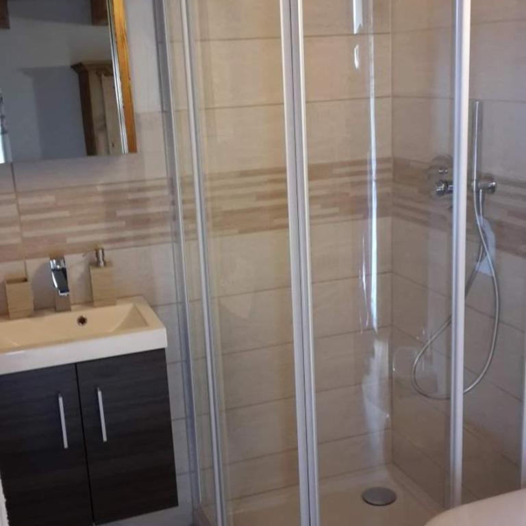 Maison Chenal - Chambre Double ou Lits Jumeaux - 4