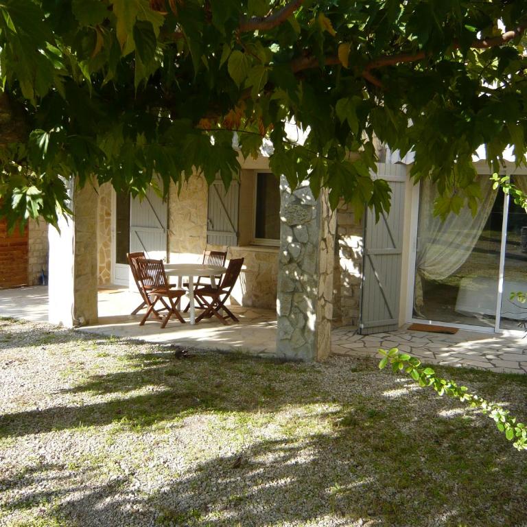 Locations des Alpilles - Appartement - Rez-de-Chaussée - 10