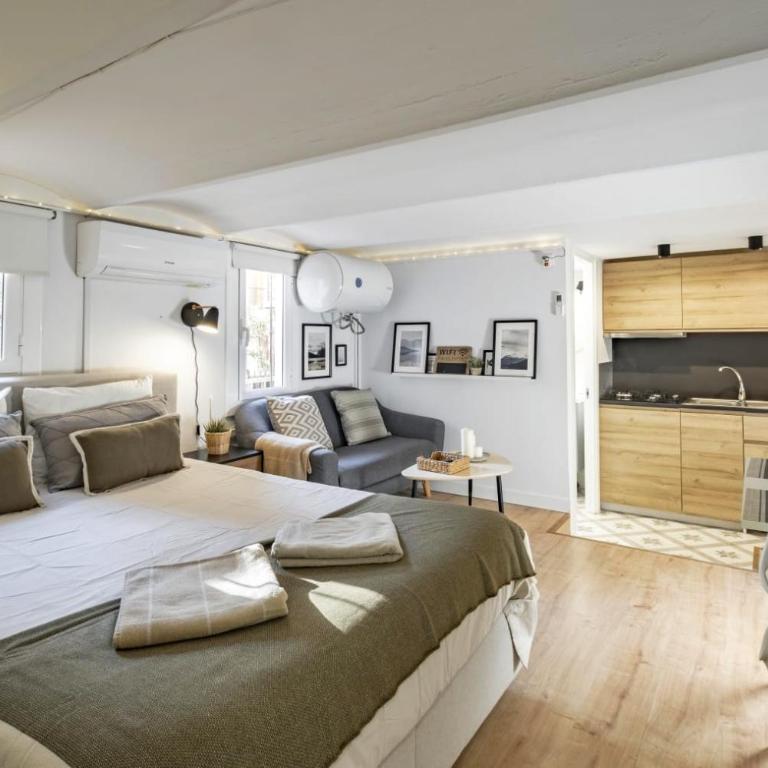 NEW Renovated COZY APPARTMENT CENTRIC - Apartamento Estudio - 4