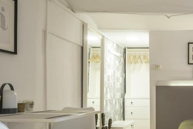 NEW Renovated COZY APPARTMENT CENTRIC - Apartamento Estudio - 7