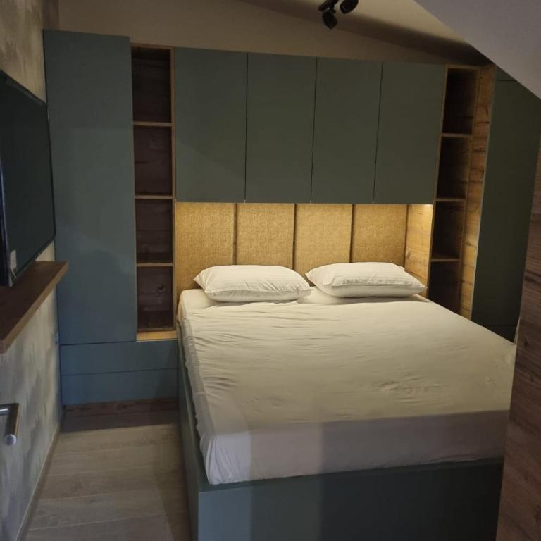 KopLux Milmari Spa - One-Bedroom Apartment - 11