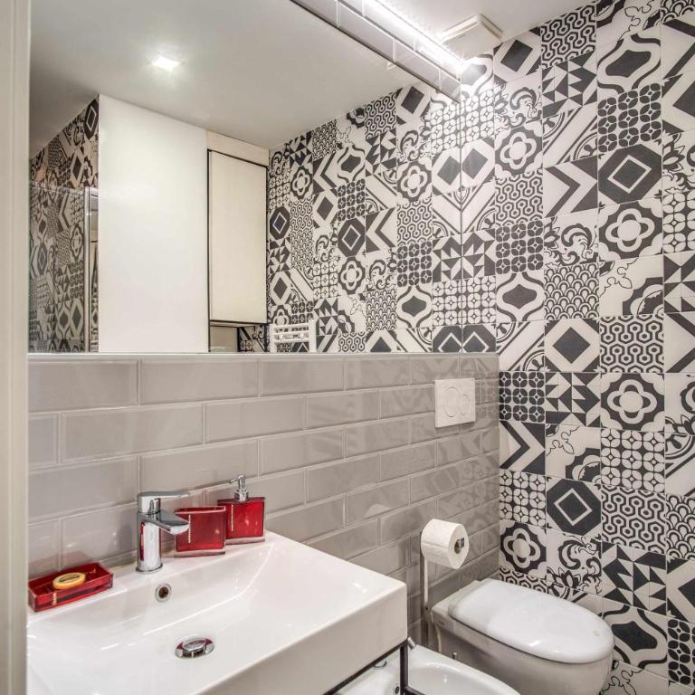 Original House in Trastevere - Two-Bedroom Apartment - 3