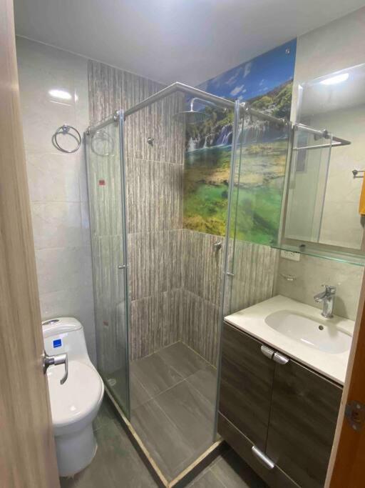 Hermoso apartamento - Three-Bedroom Apartment - 16