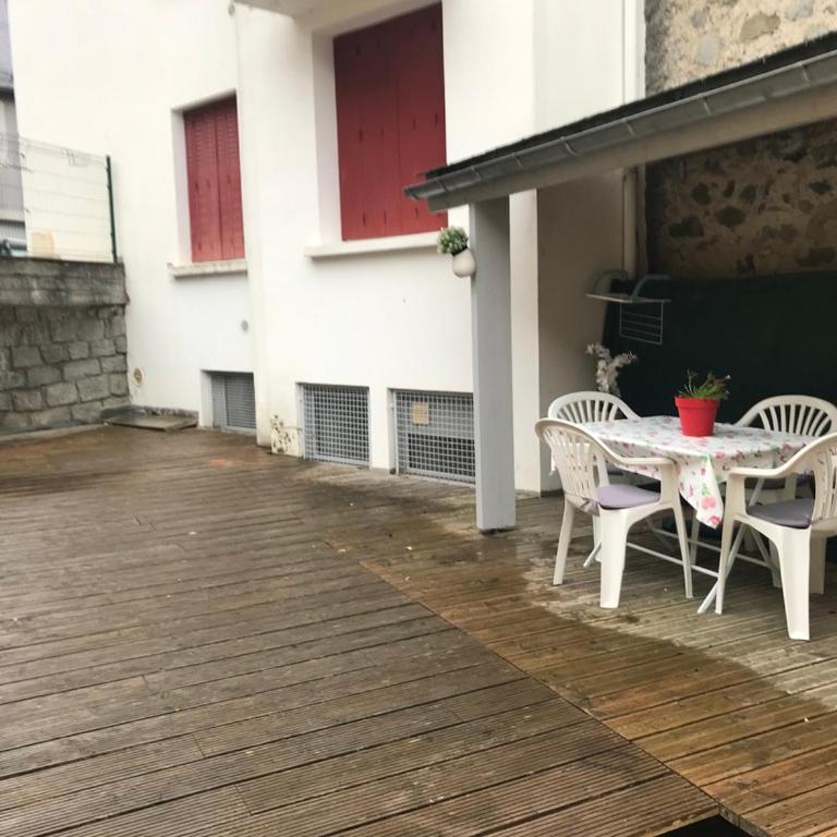 Petite maison proche du centre ville - Maison 2 Chambres - 12