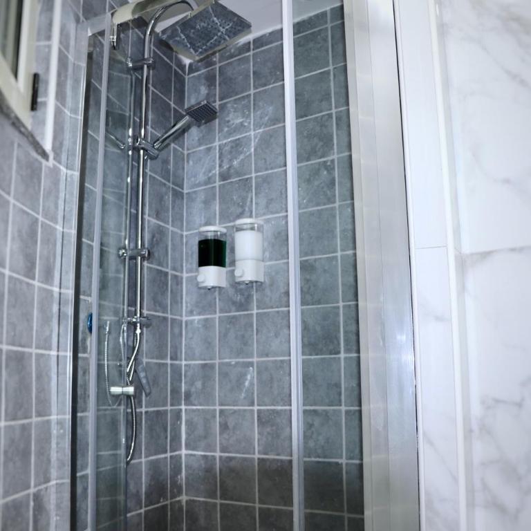 House Relax Apartment Centro di Napoli - Appartamento con 2 Camere da Letto - 15
