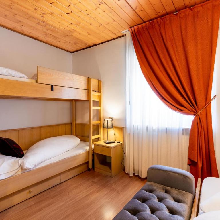 Albergo Dolomiti - Camera Quadrupla - 1