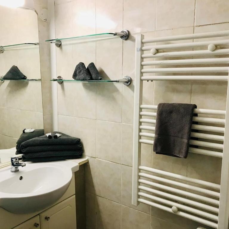 Ô coeur de Sète - T2 climatisé avec terrasse - 2 ** - Appartement avec Terrasse - 16