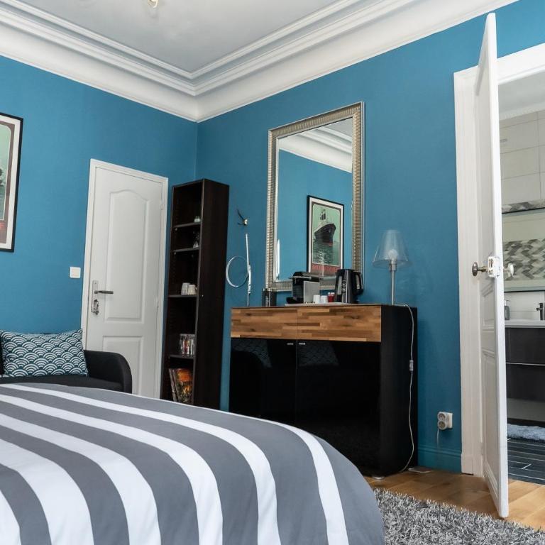 Demeure Belle Epoque - Chambre Double avec Salle de Bains Privative - 12
