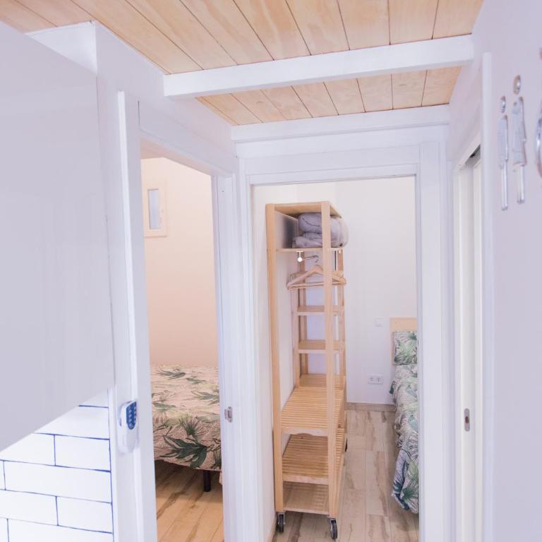 GREAT LOFT ATOCHA downtown - Three-Bedroom Apartment - 10