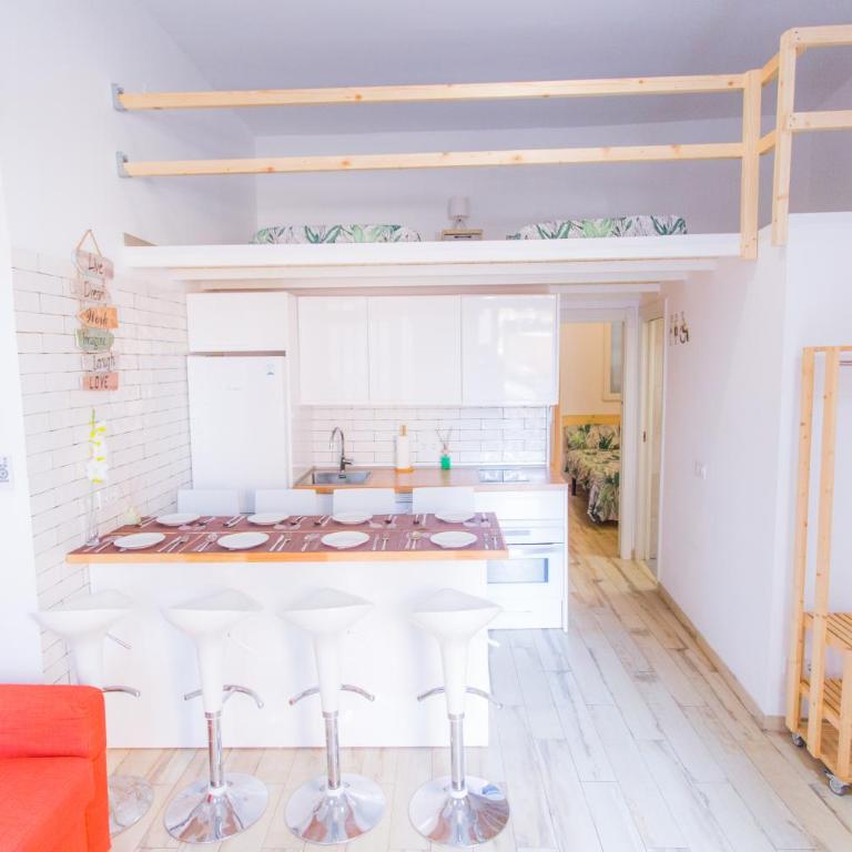 GREAT LOFT ATOCHA downtown - Three-Bedroom Apartment - 2