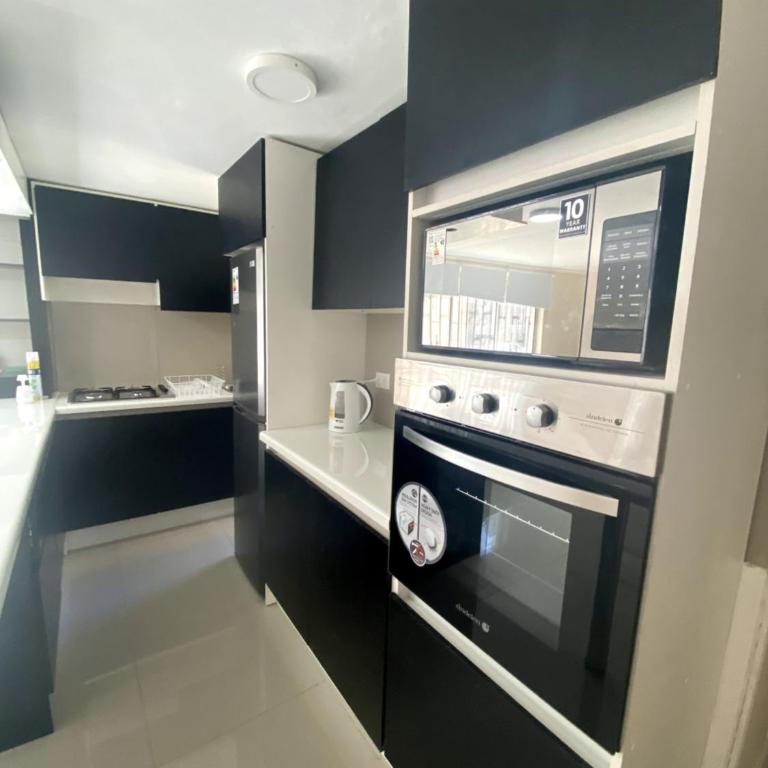 Departamento primer piso cercano a Alameda - Two-Bedroom Apartment - 4