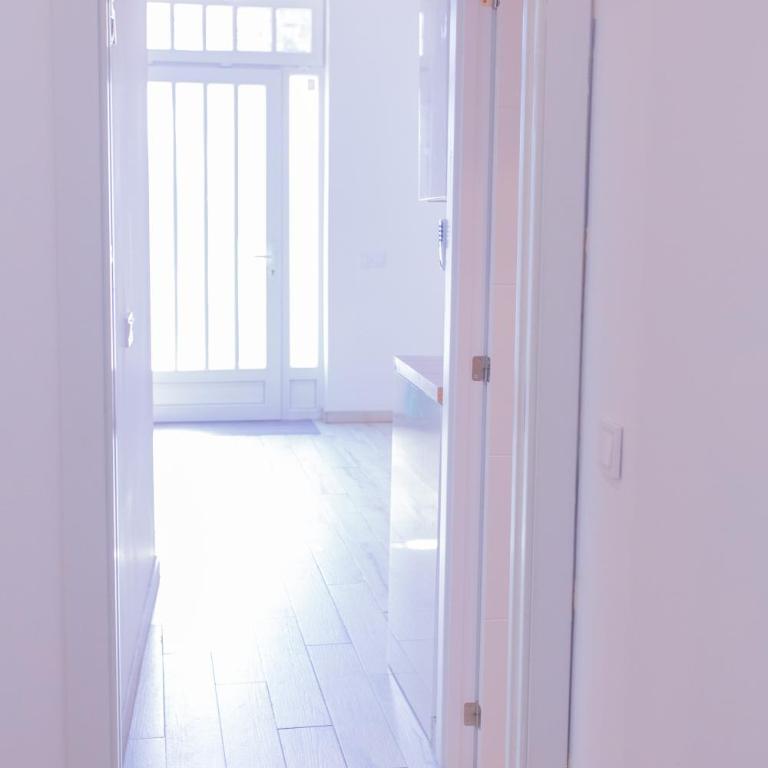 GREAT LOFT ATOCHA downtown - Three-Bedroom Apartment - 20