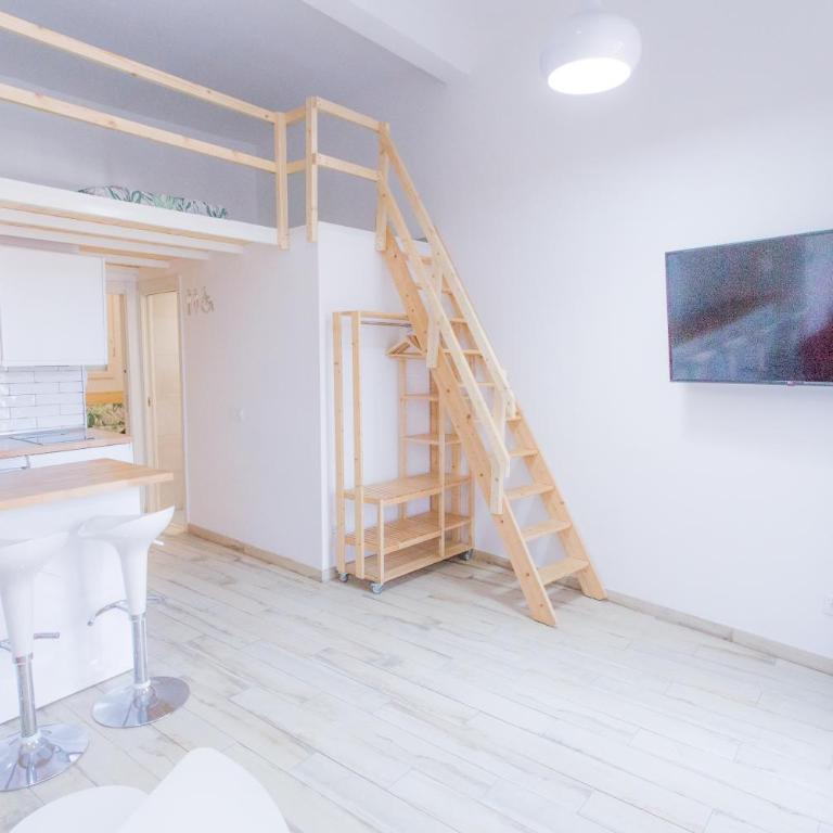 GREAT LOFT ATOCHA downtown - Three-Bedroom Apartment - 34
