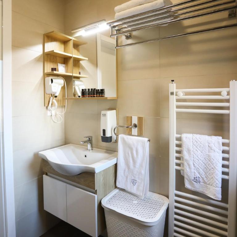 Apartman 5 plus - Vila Nova - One-Bedroom Apartment - 35