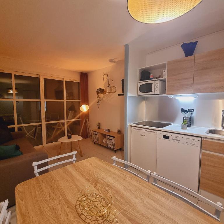 "Red Rock" studio rénové CLIM, PARKING,WIFI - Appartamento con 1 Camera da Letto - 11