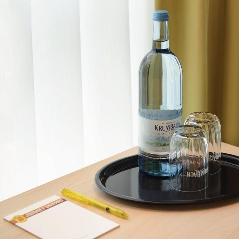 Super 8 by Wyndham Augsburg - Standard Zimmer, barrierefrei - 6