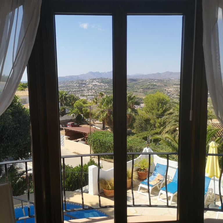 La Madrugada - Luxury Moraira Villa With Sea Views and Private Heated Pool - Three-Bedroom Villa - 86
