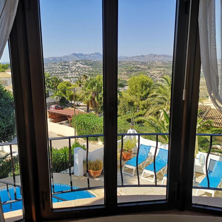 La Madrugada - Luxury Moraira Villa With Sea Views and Private Heated Pool - Three-Bedroom Villa - 83