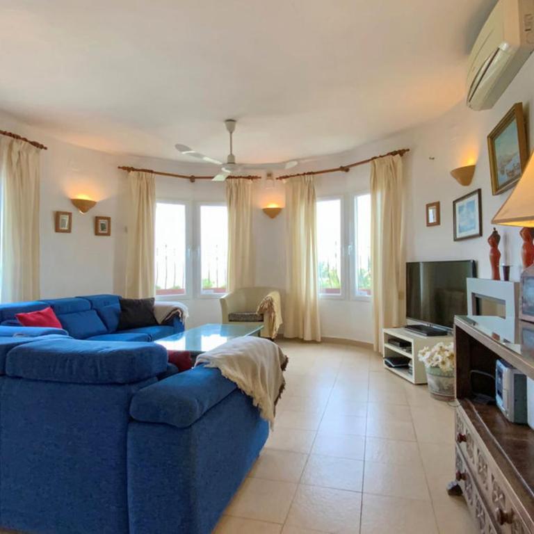 La Madrugada - Luxury Moraira Villa With Sea Views and Private Heated Pool - Three-Bedroom Villa - 13