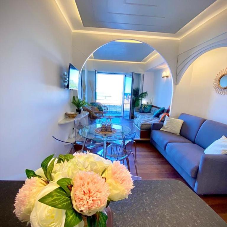 LE ROCAMARE -Superb-Atypical Sea view-A.C-WIFI - Appartement 1 Chambre - 5