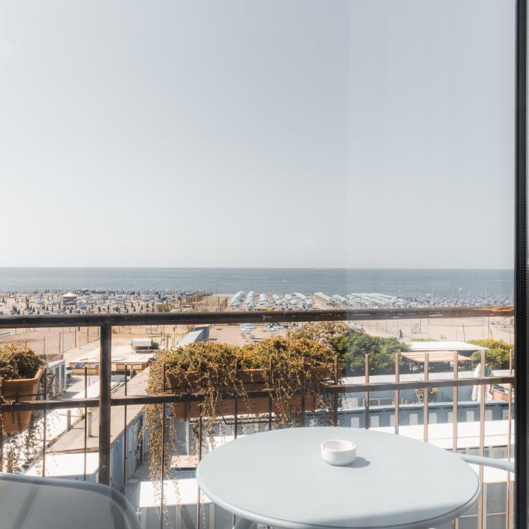 Hotel Santa Maria - Camera Matrimoniale con Balcone e Vista Mare - 6