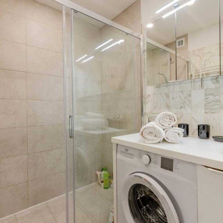 3P rénové au cœur dun parc arboré à 5min du centre - Appartement - 20