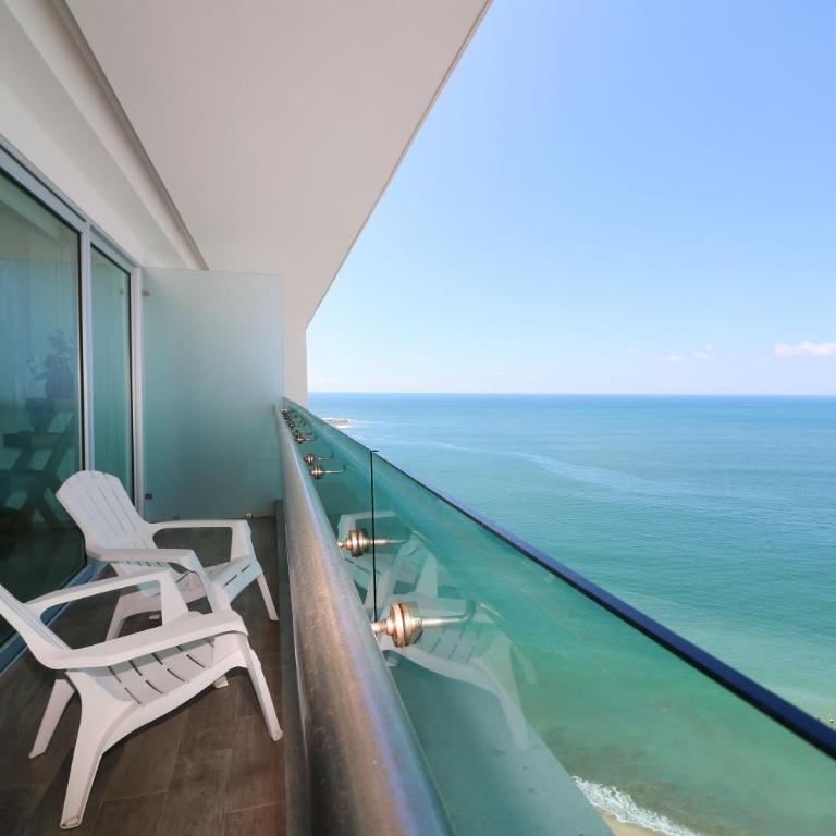 Torre eMe 1125 Mazatlán - Two-Bedroom Apartment - 16