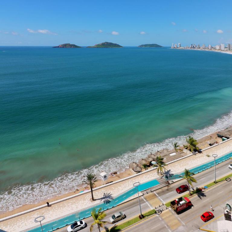 Torre eMe 1125 Mazatlán - Two-Bedroom Apartment - 1