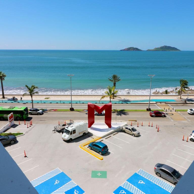 Torre eMe 1125 Mazatlán - Two-Bedroom Apartment - 35