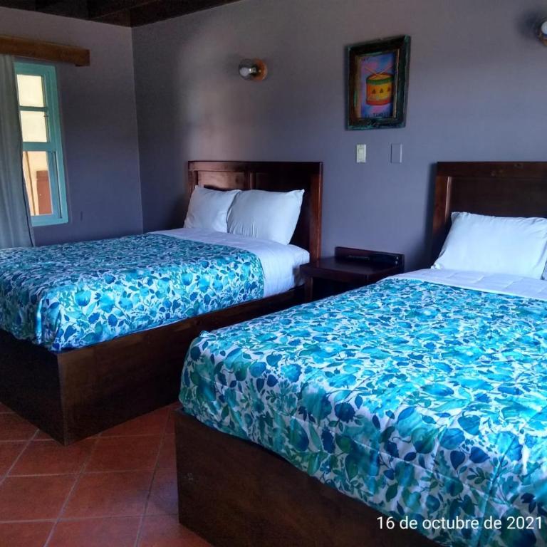 MISION SANTA ISABEL - Habitación Doble Estándar con 2 camas dobles - 3