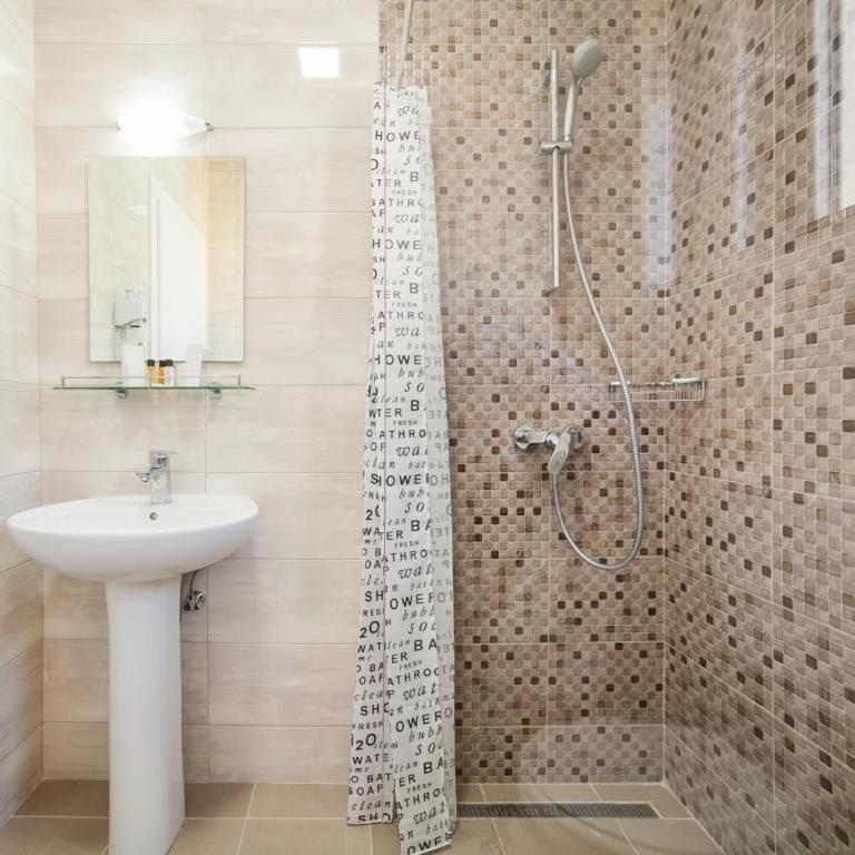 Apartments Castello - One-Bedroom Apartment with Sea View - 9