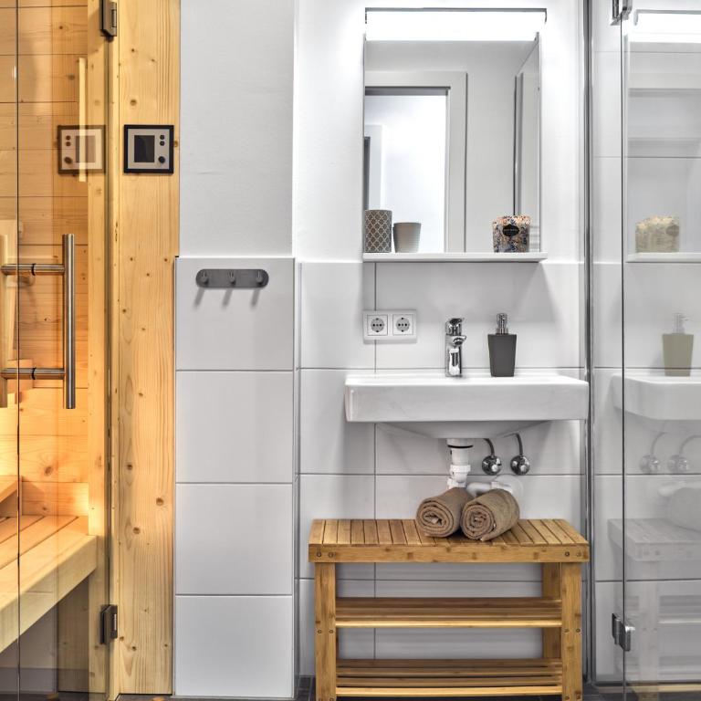 Panorama Lodge Alpine Living 201 - Apartment - 14