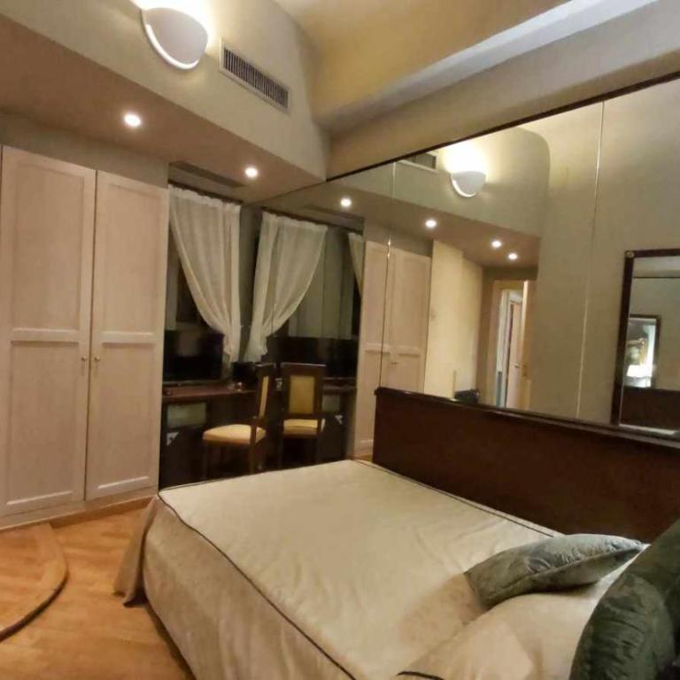 Tornabuoni La Petite Suite - Economy Double Room - 1