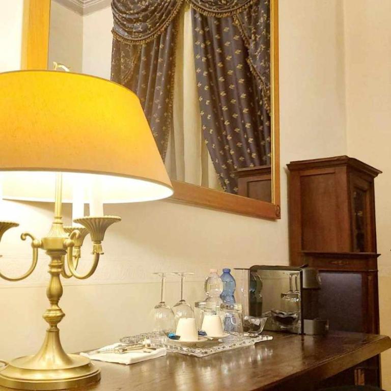 Tornabuoni La Petite Suite - Superior Suite - 8