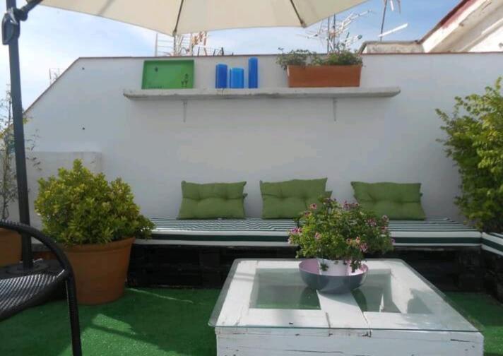 Atico centro - One-Bedroom Apartment - 1