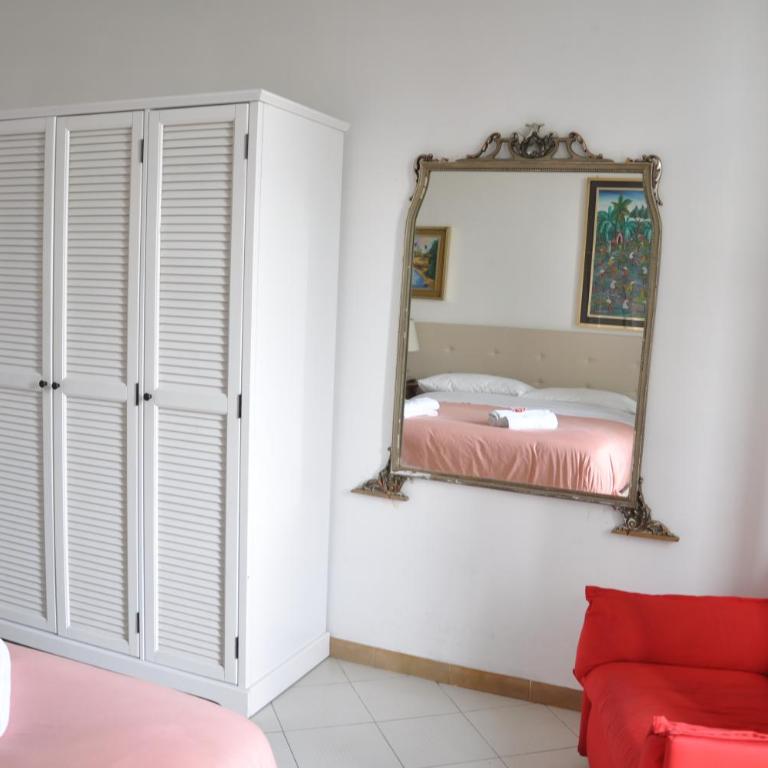 Interno 7 - Camera Tripla con Bagno in Comune - 17