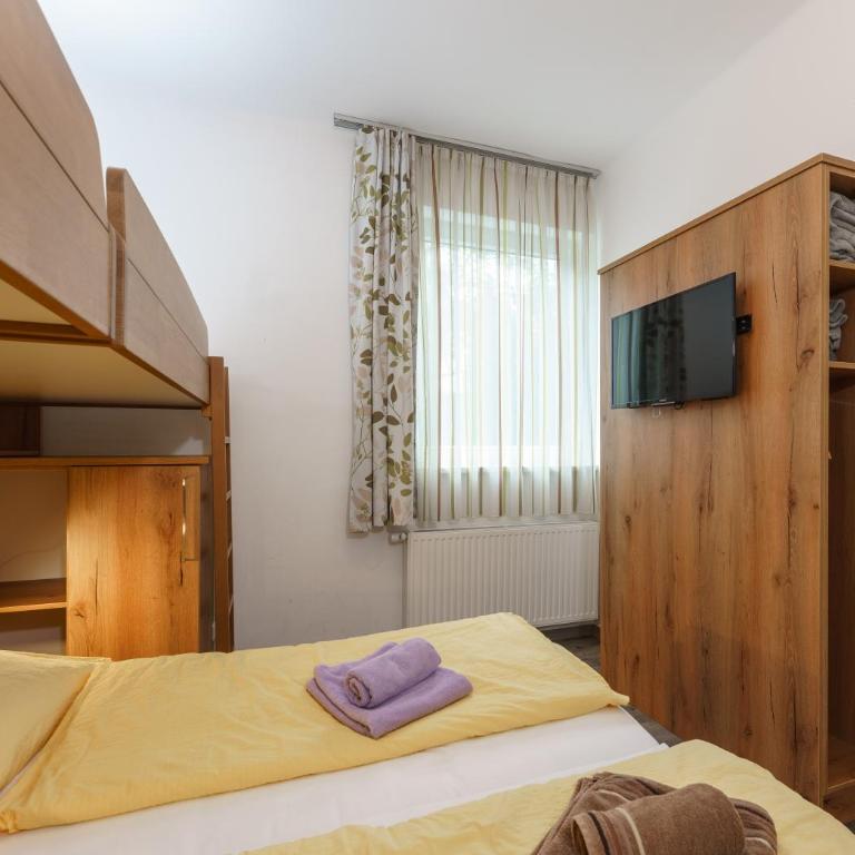 Easyapartments Riverside - Apartment mit 3 Schlafzimmern Erdgeschoss - 11