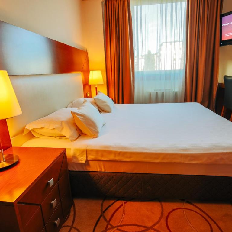 Grand Hotel Tuzla - Deluks Apartman - 5