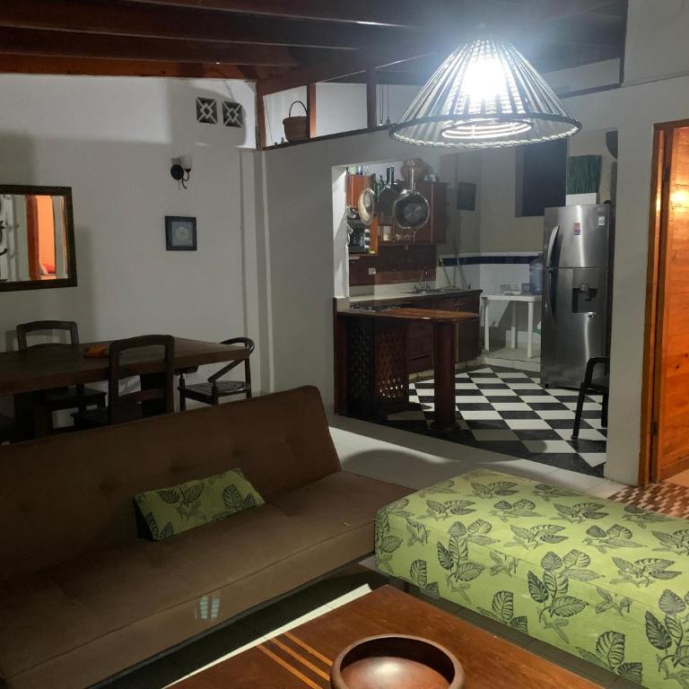 Hostal Casaluna San Andres - Casa - 14