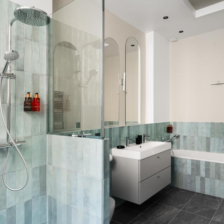 Edgar Suites Notre-Dame - Lagrange - Villa - 4