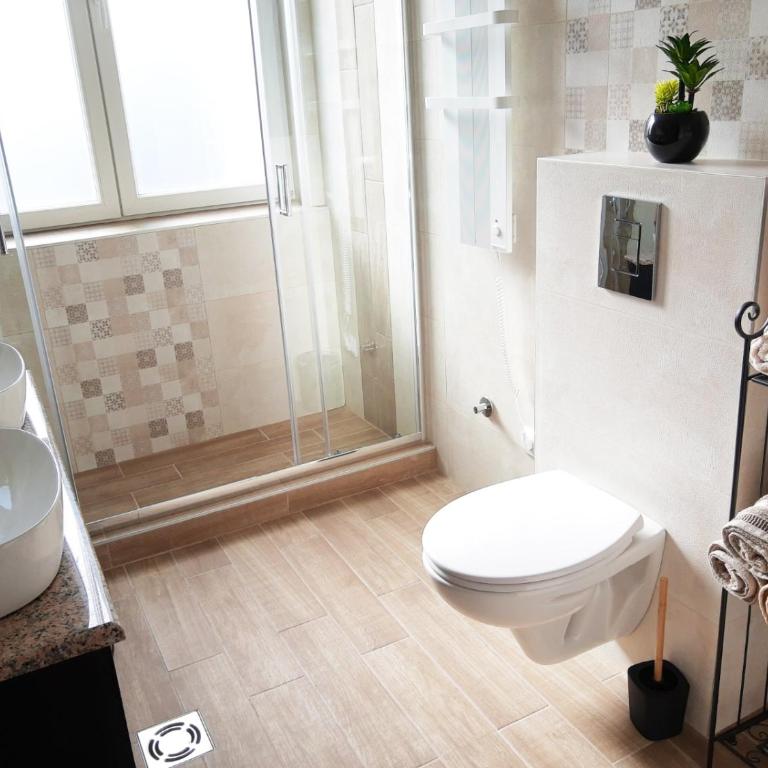 Kalemegra - Apartman sa 2 Spavaće Sobe - 32