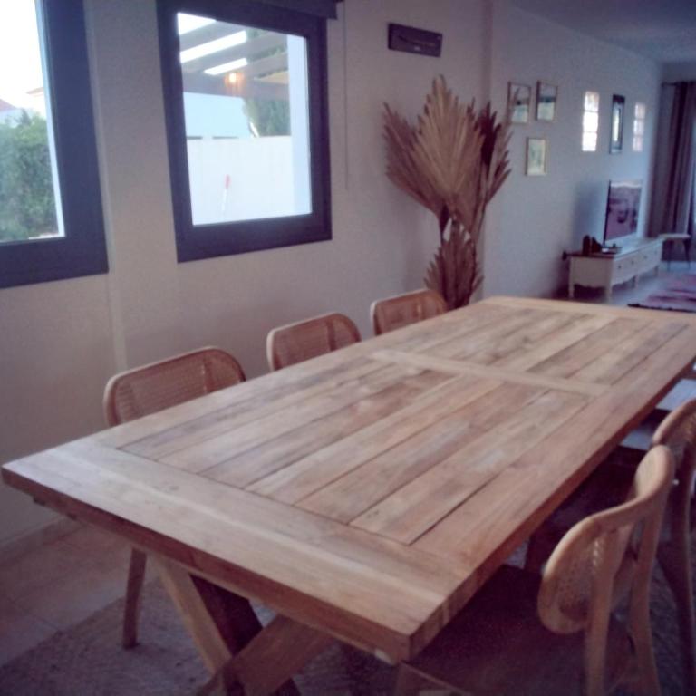 SURFWHITEHOUSE - Three-Bedroom Villa - 54