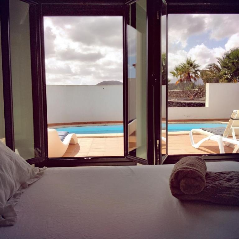 SURFWHITEHOUSE - Three-Bedroom Villa - 38