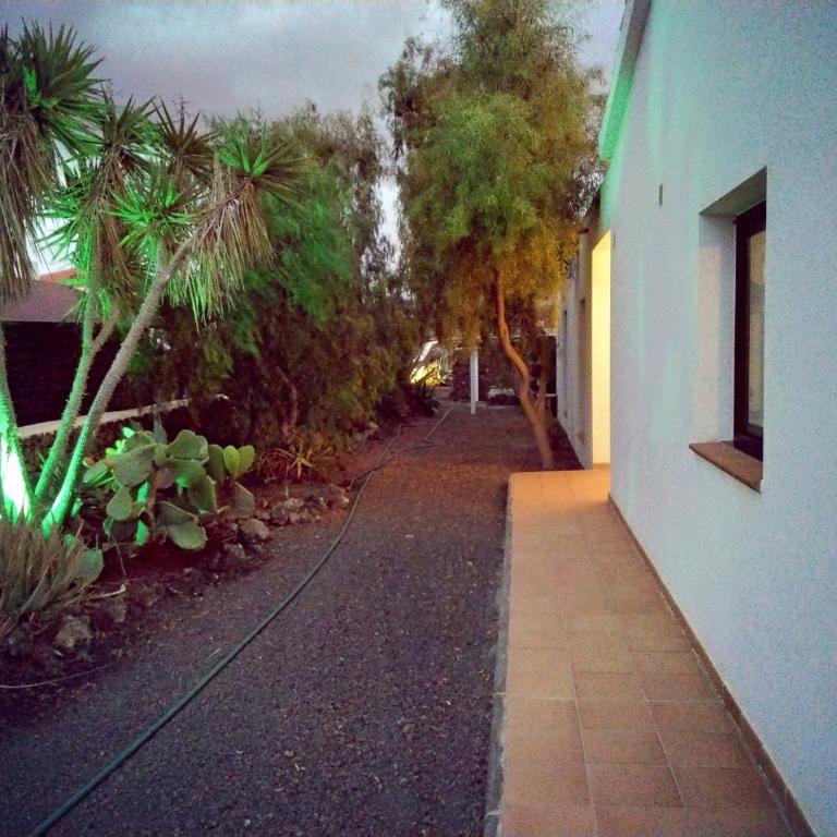SURFWHITEHOUSE - Three-Bedroom Villa - 57