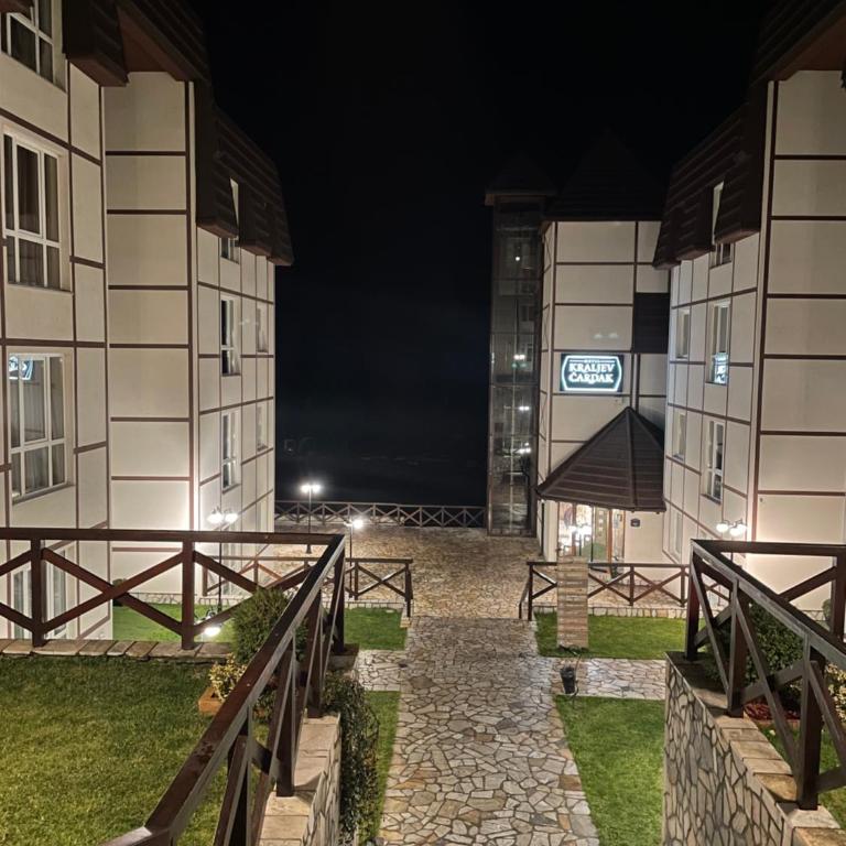 Apartman 33 Kraljevi Čardaci - Studio Apartment - 5