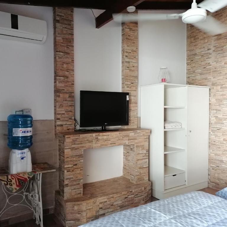 Granados - Triple Room - 24
