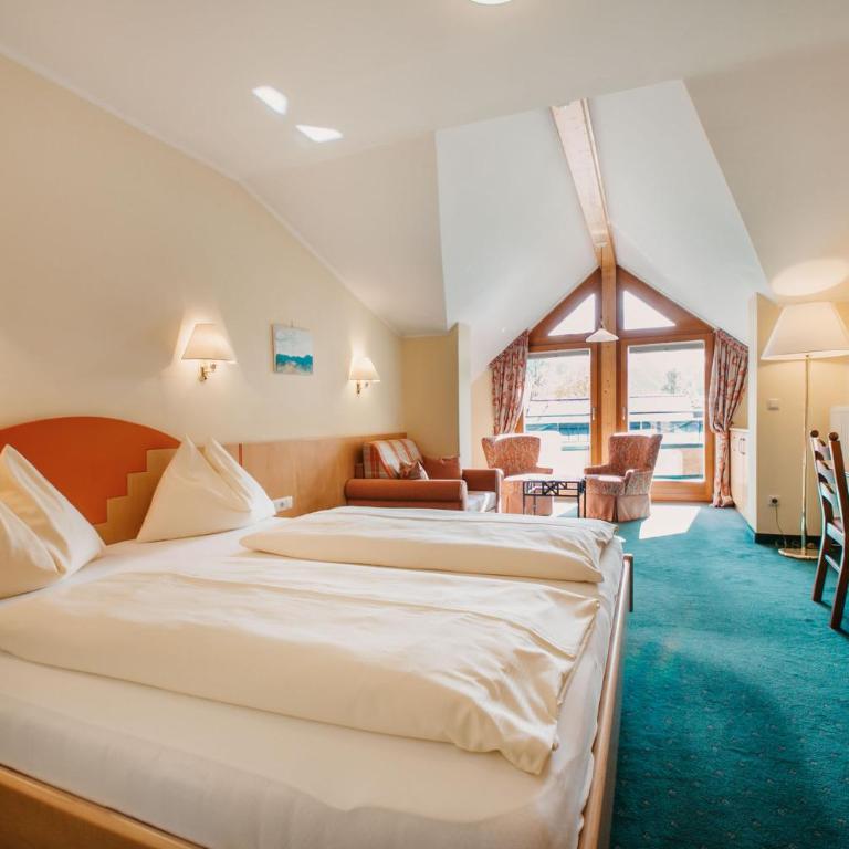 Hotel Guggenberger - Family Room (2 Adults + 2 Children) - 4