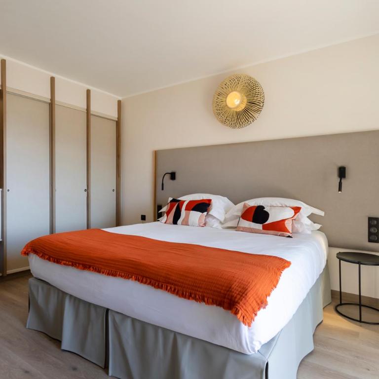 Hotel L'Acquale - Chambre Double ou Lits Jumeaux - Vue Partielle sur Mer - 4
