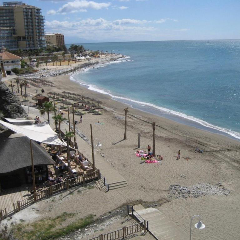 Apartamentos Torreon Del Mar - Apartment with Pool View - 9