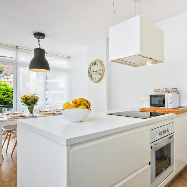 Cervantes Apartment in Malaga by Solaga Holiday Homes - Three-Bedroom Apartment - 6